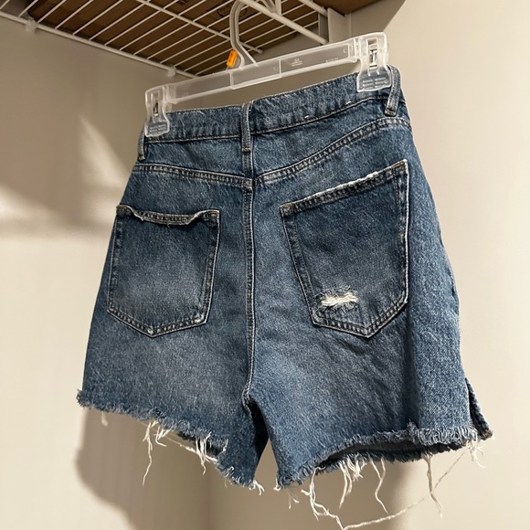 Blue ripped Jean shorts - Picture 2 of 2